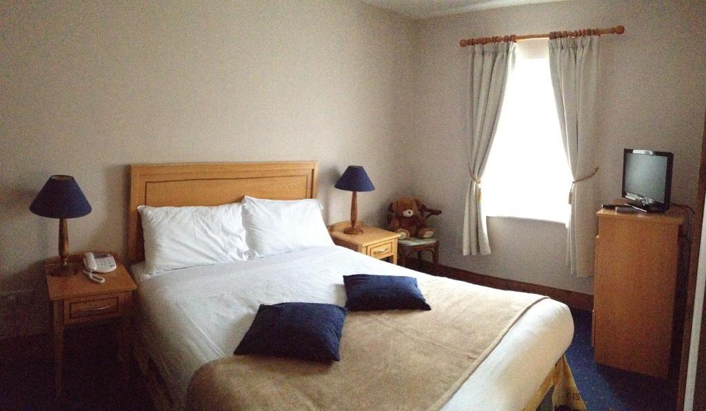 Virginia'S Guesthouse Kenmare Pokoj fotografie